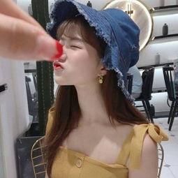 培育银发产业 增进老人福祉